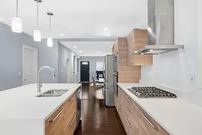 22 Cedar St, Wellesley, MA 02482 - Photo 9