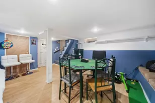 22 Cedar St, Wellesley, MA 02482 - Photo 23