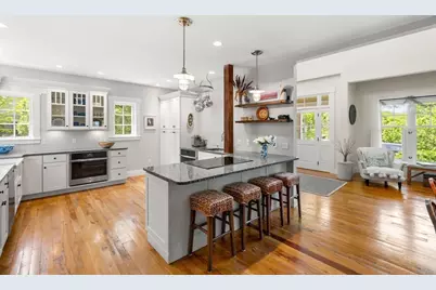 92 Phillips Ave, Rockport, MA 01966 - Photo 3