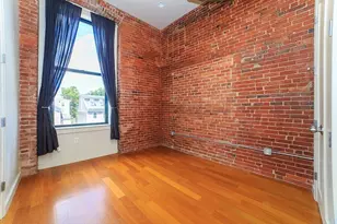 125 B, Boston, MA 02127 - Photo 5