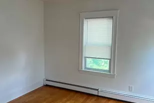 223 Dover St, Brockton, MA 02301 - Photo 5