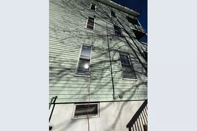 21-23 Omena Pl, Fitchburg, MA 01420 - Photo 15