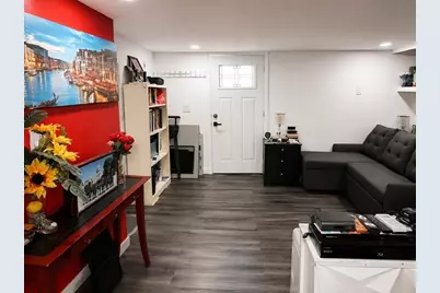 19 Codman Hill Ave, Boston, MA 02124 - Photo 9
