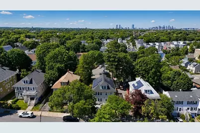 19 Codman Hill Ave, Boston, MA 02124 - Photo 7