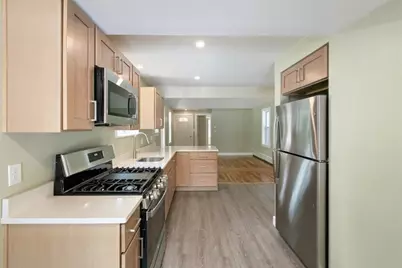 14-16 Bartlett Ave #16, Haverhill, MA 01830 - Photo 5