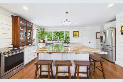 351 County Rd, Rochester, MA 02770 - Photo 3
