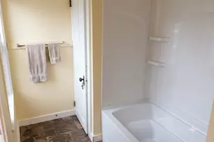 90 N Prospect St, Amherst, MA 01002 - Photo 7
