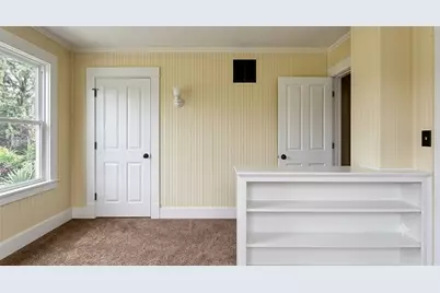 90 North Prospect Street #2, Amherst, MA 01002 - Photo 11