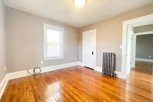 31-33 Melbourne St, Boston, MA 02124 - Photo 11