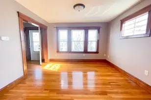 31-33 Melbourne St, Boston, MA 02124 - Photo 5