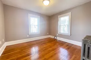 31-33 Melbourne St, Boston, MA 02124 - Photo 15
