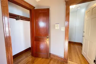 31-33 Melbourne St, Boston, MA 02124 - Photo 9