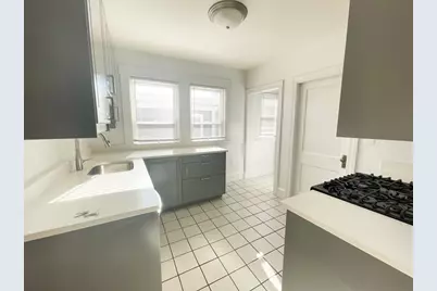 31-33 Melbourne St #3, Boston, MA 02124 - Photo 3