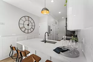 115 Thurston St, Somerville, MA 02145 - Photo 17