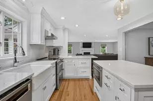 10 Lillian Dr, North Reading, MA 01864 - Photo 7