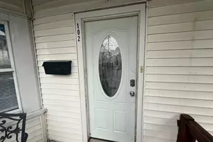 102 Tremont St, Fall River, MA 02720 - Photo 3
