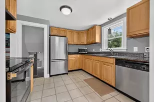 15 Russell Rd, Whitman, MA 02382 - Photo 13