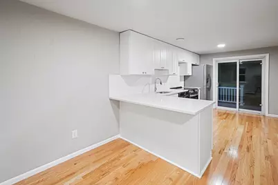9 Debra Ln #1, Bellingham, MA 02019 - Photo 7