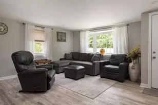 50 Spring St, Plympton, MA 02367 - Photo 23