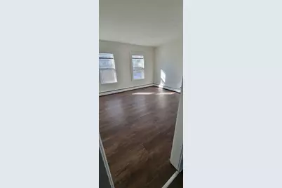 4 Pleasant St, Wakefield, MA 01880 - Photo 3