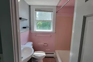 4 Pleasant St, Wakefield, MA 01880 - Photo 15