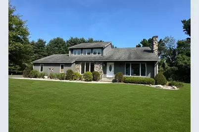 36 Fraser Dr, East Longmeadow, MA 01028 - Photo 3