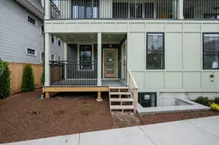 1004-C Broadway, Somerville, MA 02144 - Photo 7
