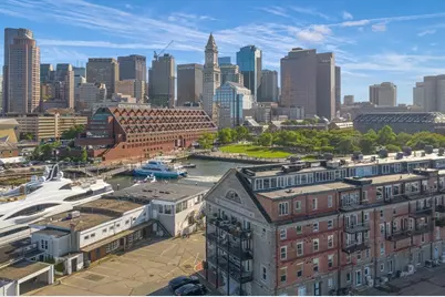 33 Commercial Wharf #52, Boston, MA 02110 - Photo 31
