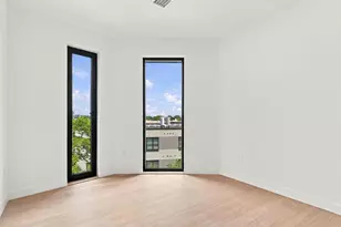 22 High St, Boston, MA 02122 - Photo 17