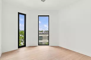 22 High St, Boston, MA 02122 - Photo 17