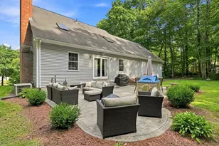 30 Sylvan Cir, Belchertown, MA 01007 - Photo 5