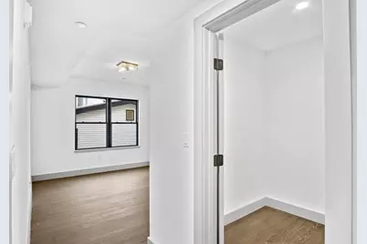 127 E Cottage St #3, Boston, MA 02125 - Photo 7