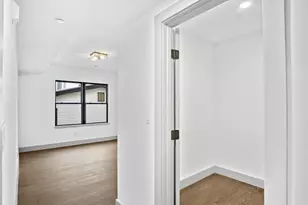 127 E Cottage St, Boston, MA 02125 - Photo 7