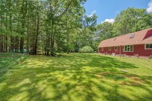 331 Mountain St, Sharon, MA 02067 - Photo 31