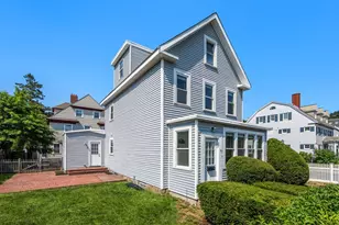 45 Henshaw St, Boston, MA 02135 - Photo 31