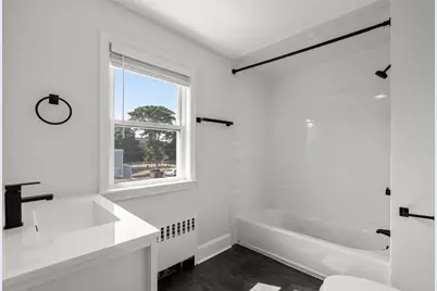 45 Henshaw St, Boston, MA 02135 - Photo 21