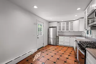 45 Henshaw St, Boston, MA 02135 - Photo 15