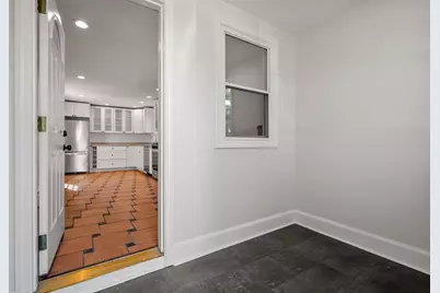 45 Henshaw St, Boston, MA 02135 - Photo 19