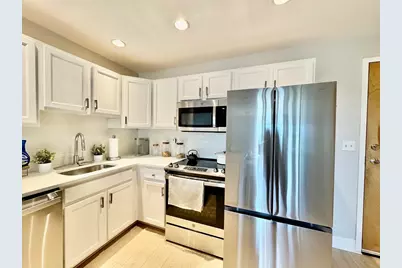 25 Alpine St. #36, Boston, MA 02136 - Photo 3