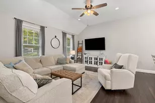 45 Folly Mill Rd, Salisbury, MA 01952 - Photo 11