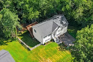45 Folly Mill Rd, Salisbury, MA 01952 - Photo 37