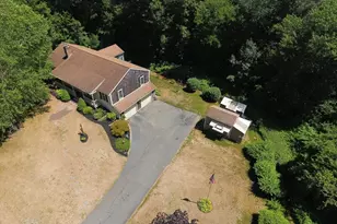 231 Thompson St, Halifax, MA 02338 - Photo 5