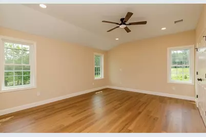 580 Highland Avenue, Phillipston, MA 01331 - Photo 9