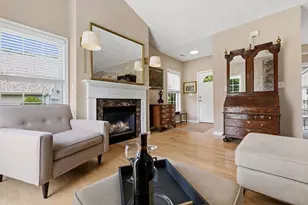 1001 Alyssa Dr, Groveland, MA 01834 - Photo 5