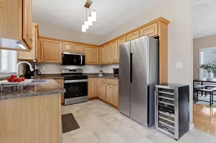 1001 Alyssa Dr, Groveland, MA 01834 - Photo 15