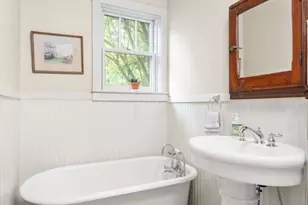 18 Shears St, Wrentham, MA 02093 - Photo 9