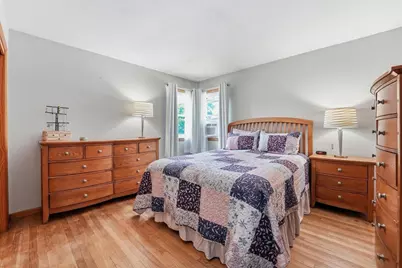 35 Beaumont Ave, Chicopee, MA 01013 - Photo 11
