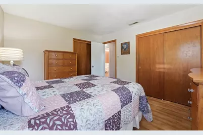 35 Beaumont Ave, Chicopee, MA 01013 - Photo 13