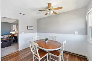 35 Beaumont Ave, Chicopee, MA 01013 - Photo 5
