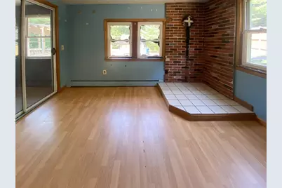 6 Oak Dr, Oxford, MA 01540 - Photo 9